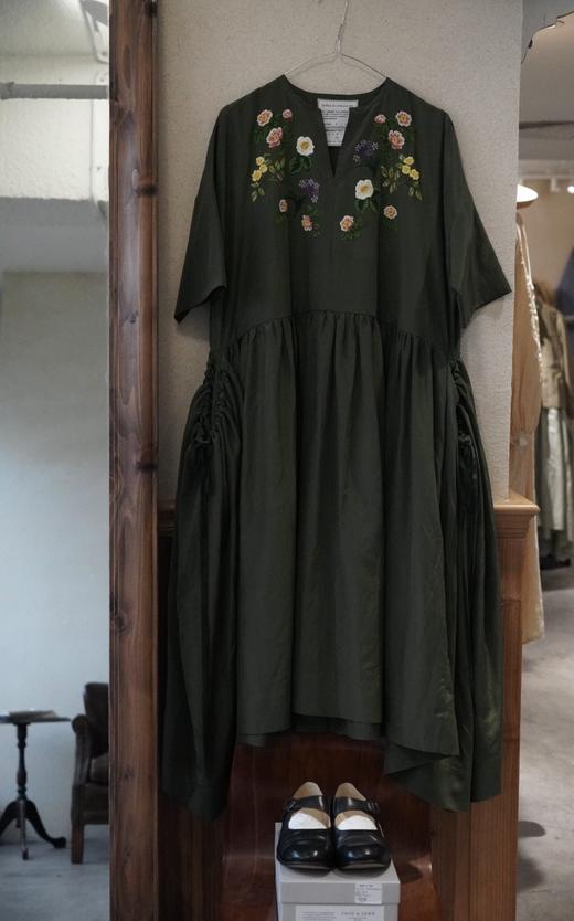 ECOLE DE CURIOSITES 丝棉府绸刺绣连衣裙(Limited series) 商品图10