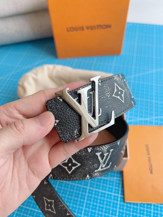 LOUIS VITTON M0636 星空顶 商品图8