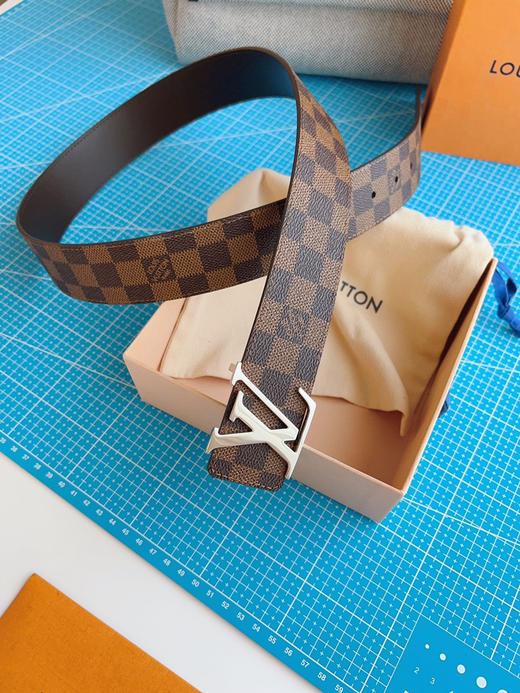 LOUIS VITTON M0212 商品图4