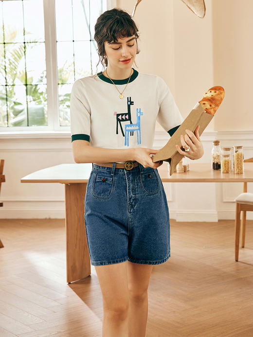 OLrain欧芮儿法式米白色针织衫女春季2023新款时尚刺绣撞色套头衫 商品图3