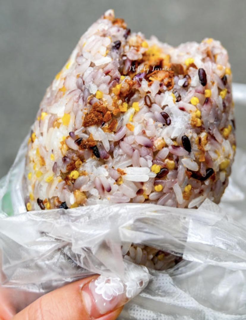 【预售】周日南京代购：【芳婆杂粮饭团】软糯清香，有嚼劲，内料丰富有食欲，限当天取！代购不接受退单。