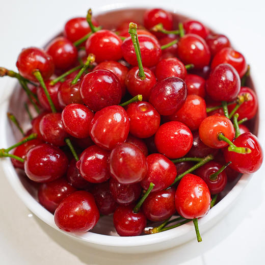 【斌哥优选】正宗米易·玛瑙红·小樱桃。春天就是要吃恩特er，带着阳光的甜蜜。目前9甜1酸，果味非常浓郁。（各位老板，注意看售后规则） 商品图4