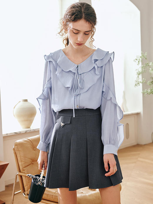 OLrain欧芮儿法式纯色蕾丝雪纺衫女春季2023年新款荷叶边V领小衫 商品图3