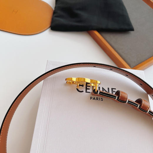celine塞琳 意大利 原厂皮料女士尺寸2.5宽度 商品图5