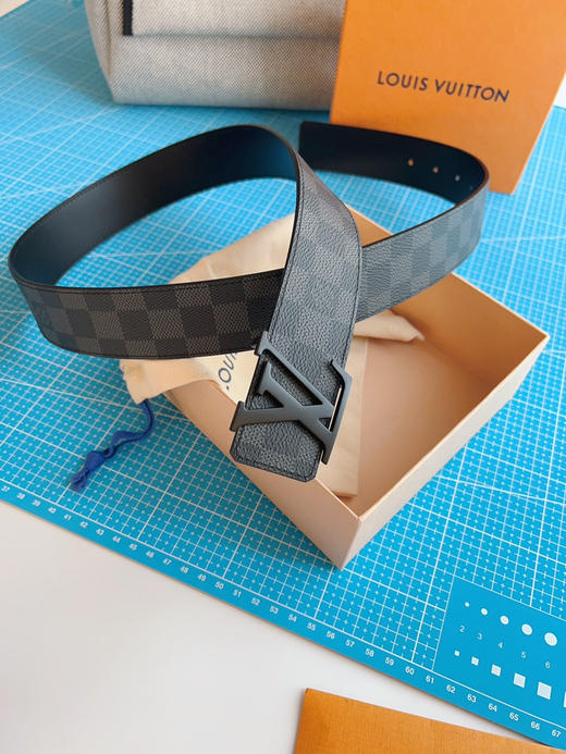 LOUIS VITTON M9808 商品图4