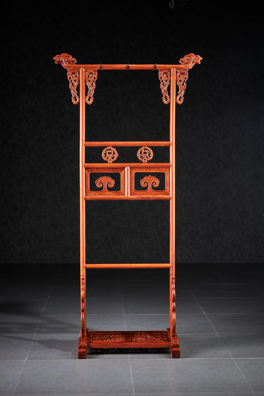 红桥红  家具严选  缅甸花梨（大果紫檀）【89清式螭龙 衣帽架】 商品图0