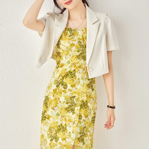 修身百搭，净色翻领短袖小西装外套+雪纺碎花吊带开叉连衣裙两件套WLZD-23051002 商品图0