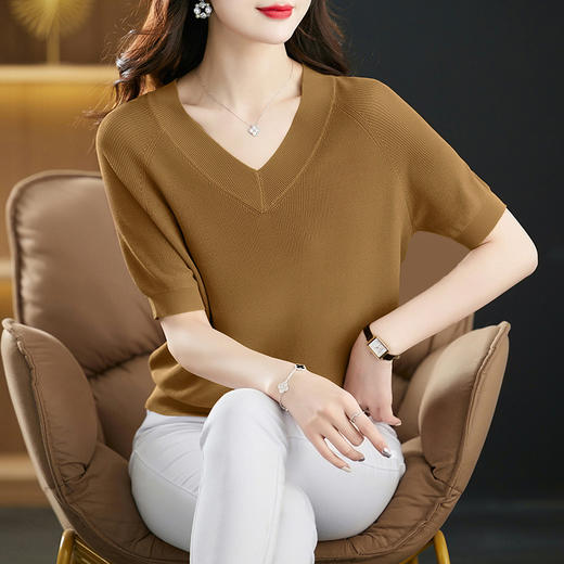 夏季V领冰丝针织衫，中年短袖t恤洋气妈妈夏装薄款宽松遮肚子上衣CC-5-5256 商品图0