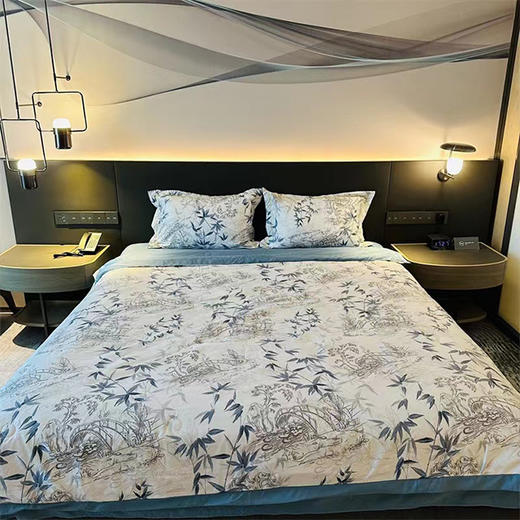 【应季好物】轻奢水洗天丝印花夏被四件套 商品图4