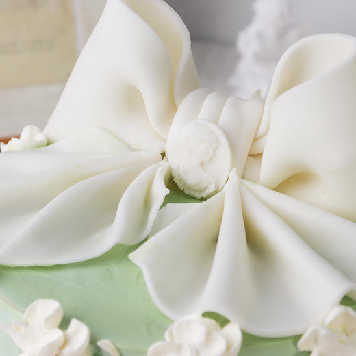 一见钟情&清新法系蝴蝶结翻糖蛋糕 商品图4