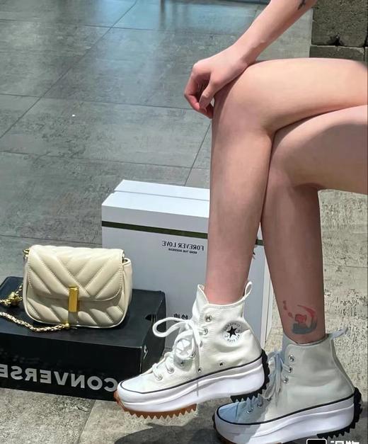 【匡威】Run Star Hike女高帮厚底鞋 商品图1