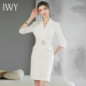 IWY夏新款气质连衣裙女设计感优雅收腰显瘦医美整形职业女裙Q891