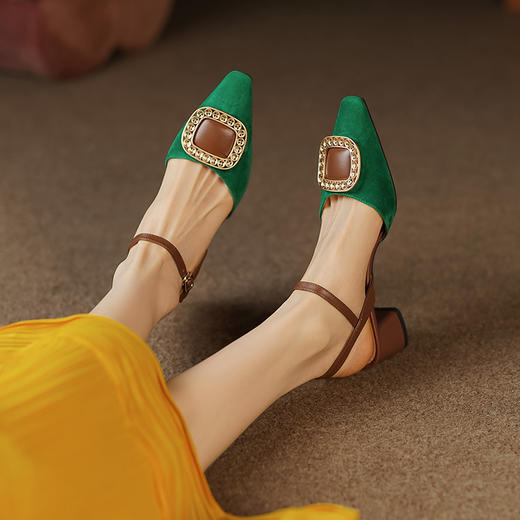 夏季新款，配裙子巨美复古配色包头凉鞋LCC-C8978 商品图0