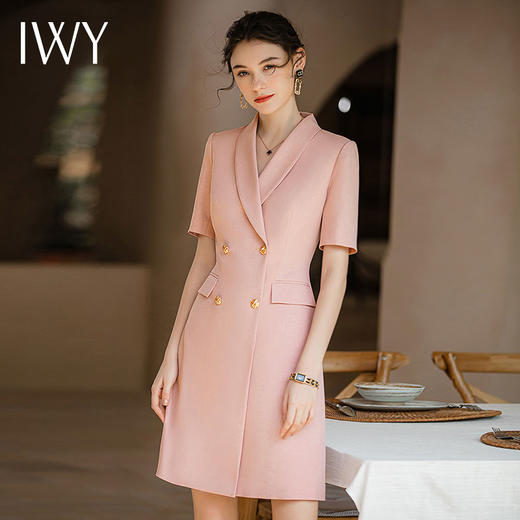 IWY/短袖粉色高级感连衣裙女职业主持人面试正装气质收腰西装裙Q920 商品图0
