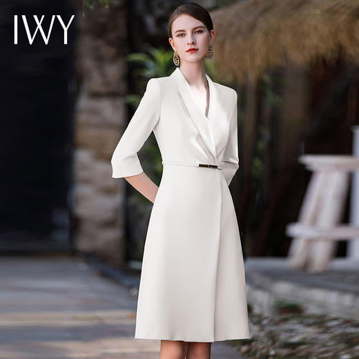 IWY/夏季新款白色高级感西装连衣裙女修身显瘦主持人礼服正装裙子Q0771-W 商品图4