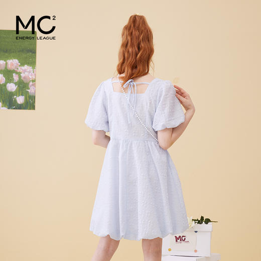 女装方领提花面料花苞连衣裙（配小兔玩偶）Q3221388 商品图3