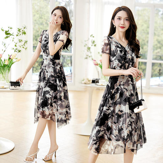 简约时尚，夏上新拼接抽褶v领洋气高腰显瘦A字裙印花连衣裙HR-WW23289 商品图7
