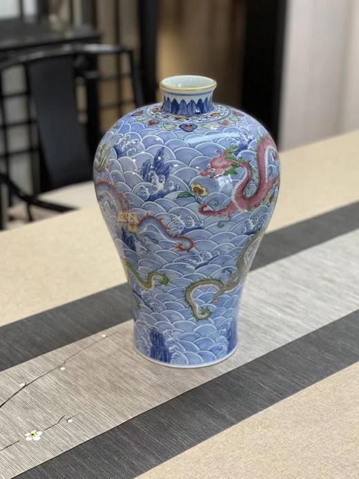 青花加彩海水龙纹梅瓶 商品图0