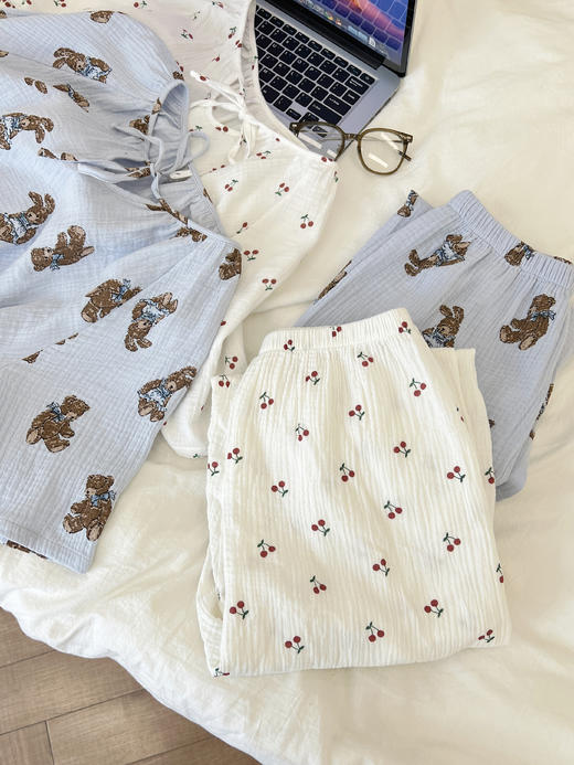 //【MAD NONO·婴儿纱睡衣】陪你度过每一个夜晚~婴儿🍼纱材质，吸汗透气，上身冰凉柔软，触肤棉柔，如若被春风轻柔地拂过✅韩版宽松设计，清新减龄，简约不挑人 商品图1