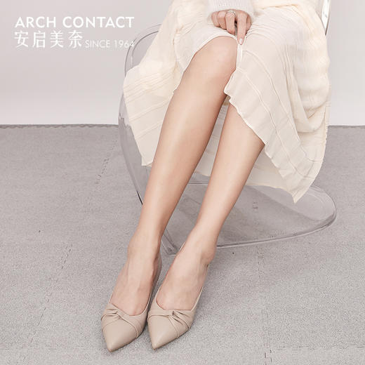 ARCHCONTACT安启美奈羊皮褶皱扣尖头高跟鞋52805 商品图2