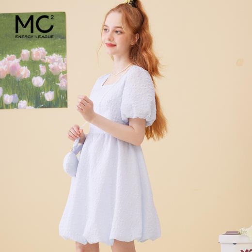 女装方领提花面料花苞连衣裙（配小兔玩偶）Q3221388 商品图0