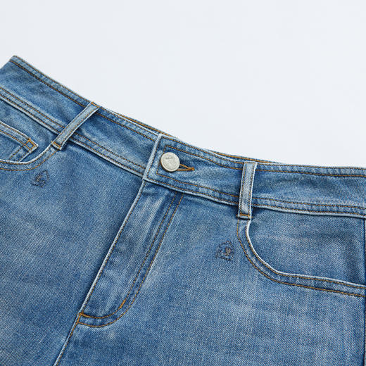 谜底2023夏季新款牛仔短裤女高腰时尚百搭直筒裤五分裤232MK0514 商品图3