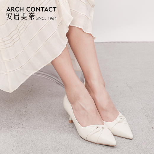 ARCHCONTACT安启美奈羊皮褶皱扣尖头高跟鞋52805 商品图6