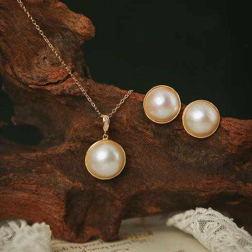 Manreya玛芮雅女王时代马贝珍珠项链+耳环饰品套装小众原创轻奢 商品图5