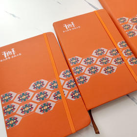 楚陵溪文创西兰卡普A5硬裱皮筋款笔记本