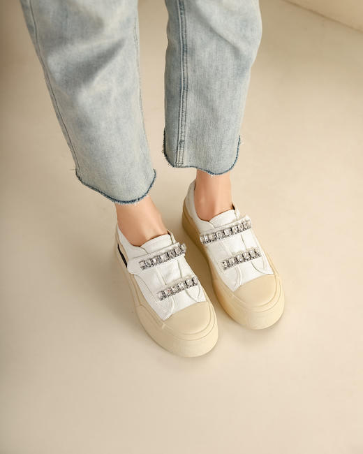 西村名物2023年春季新款魔术贴厚底小白鞋韩版水钻休闲鞋女33311 商品图1