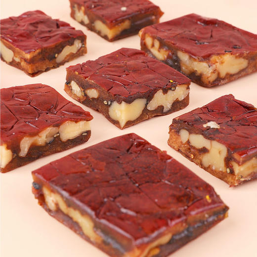 【配料干净无糖】枣粮先生核桃枣仁派 红枣夹核桃新吃法 入口香醇有层次 香甜枣肉酥脆核桃 配料简单无添加 仅有红枣核桃仁 独立真空锁鲜小包装 开袋即食  205g/包 商品图3