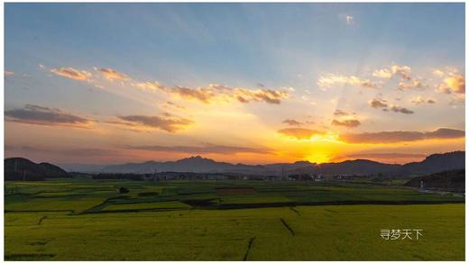云南|弥勒祭火节、元阳梯田、东川红土地、建水古城、罗平油菜花9天 商品图2