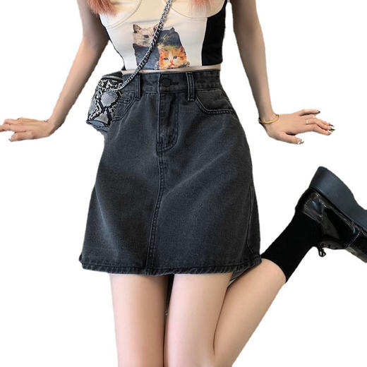 夏日穿搭【百搭高腰牛仔短裙！】新款港风BF黑灰牛仔半身裙女，遮肉显瘦，春夏韩版百搭，潮流时尚女裙子，女生显瘦A字包臀裙小个子百搭短裙 商品图9