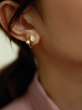 Oflye潮流饰品 法式郁金香银针耳钉贝壳珍珠耳环气质小众设计耳钉气质女