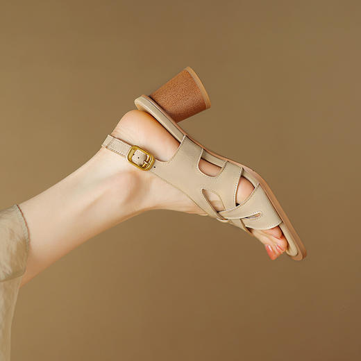 舒适简约，里外全皮纯色粗跟凉鞋DTN-A896-1 商品图7