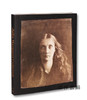 Julia Margaret Cameron: Photographs to electrify you with delight and startle the world / 朱丽娅·玛格丽特·卡 商品缩略图0