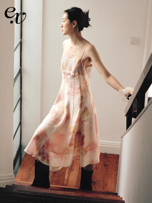 Even Vintage | 夏日情书 法式玫瑰剪影印花大裙摆吊带连衣裙长裙 商品图0