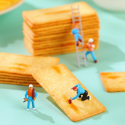 「两盒装！薄香脆」不多言岩烧芝士脆饼干 咸味零食烧岩炭日式脆118g单盒 商品图1