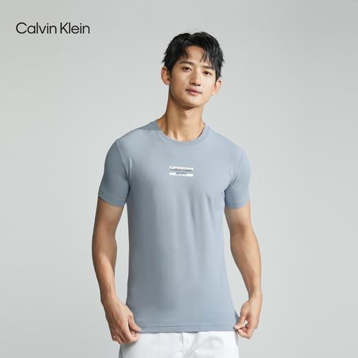 【海南专供价】CKJ新款男士时尚字母印花圆领修身短袖T恤J324254 商品图1