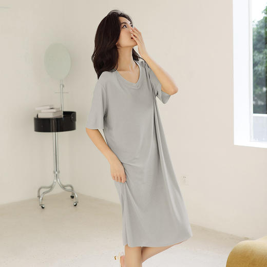 冰丝罗纹V领连衣裙开叉套头日韩连衣裙宽松大码女装短袖夏季 商品图6