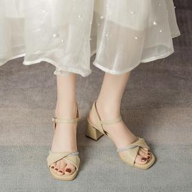 ZHR2023新款夏季一字带水钻时装方头高跟凉鞋小香风粗跟气质女鞋