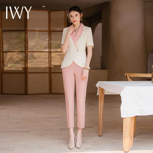 IWY/粉色名媛短袖西服女套装时尚干练气质西装两件套显瘦职业装CP1791 商品图1