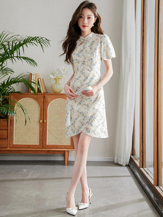 【专属特价】熙世界新中式改良旗袍裙女年轻款气质小众碎花连衣裙2025夏季新款 商品图0