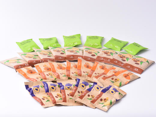 「机上同款」 坚果果干礼包A 商品图0