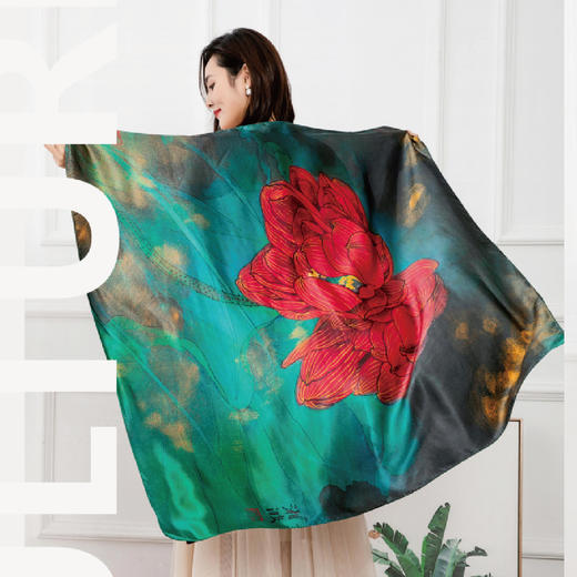 披肩丝巾 | 陈湘波老师花鸟画作品元素授权 纯手工艺术衍生品 品位生活【陈湘波艺术公益基金会 X ArtJi】现货包邮 | 一艺之间 艺术家精选文创推荐 商品图3