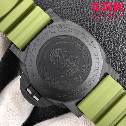 VS   沛纳海PAM961 戴上它，直面极限，突破自我！尽显硬朗帅气的军人风范。9010自动机械
47MM聚合碳纤维Carbotech材质枕形表壳 商品图6