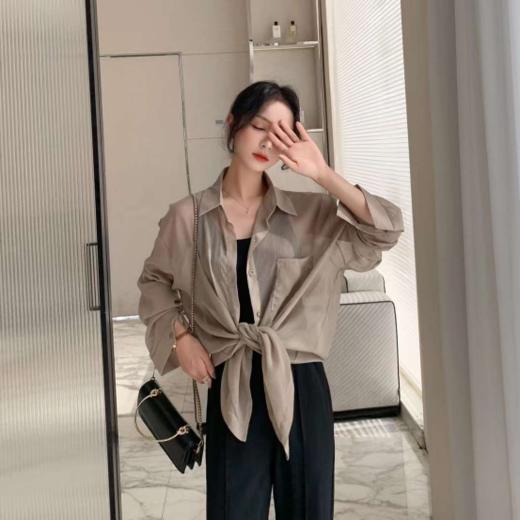 骆柒柒法式雪纺皱开衫！！面料柔软舒适，夏天穿着吸湿透气排汗版型宽松的版型，不挑身材自带慵懒感~ 商品图3