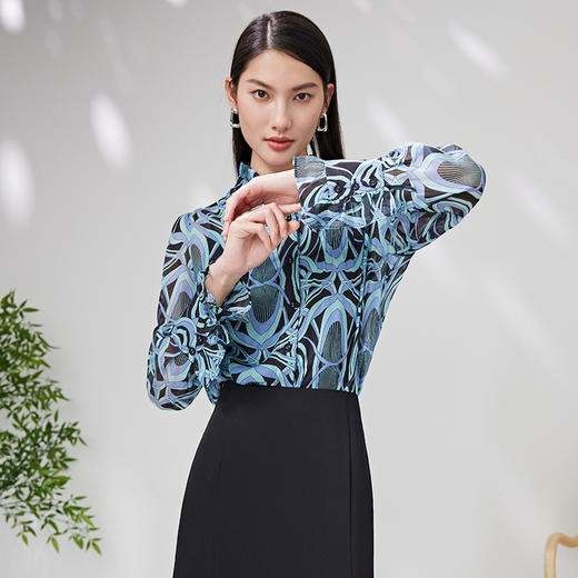 EITIE爱特爱夏季新款几何印花显瘦衬衣上衣7009714衬衣 商品图2