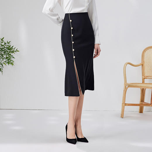 EITIE爱特爱优雅气质鱼尾开叉包臀黑色半身裙显瘦通勤oL夏新款B2306120 商品图1