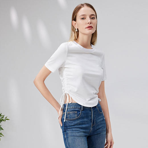 EITIE爱特爱简约白色基础款抽绳收腰显瘦圆领T恤短款夏季新款B2313114 商品图1